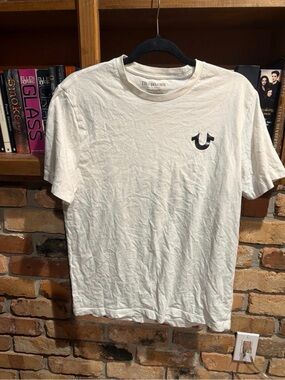 True Religion logo tee sz medium